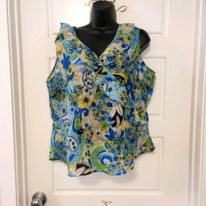 Pretty flower sleeveless Encore blouse.